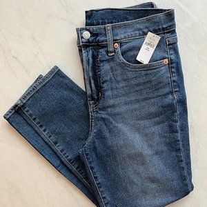GAP High Rise Skinny Jeans - Size 29P/8P